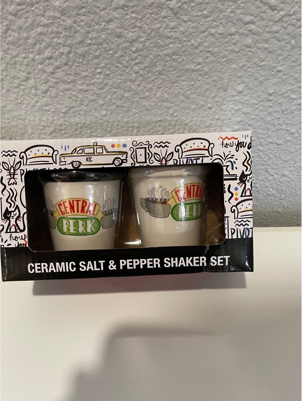 Friends Central Perk Ceramic Salt and Pepper Shaker Set